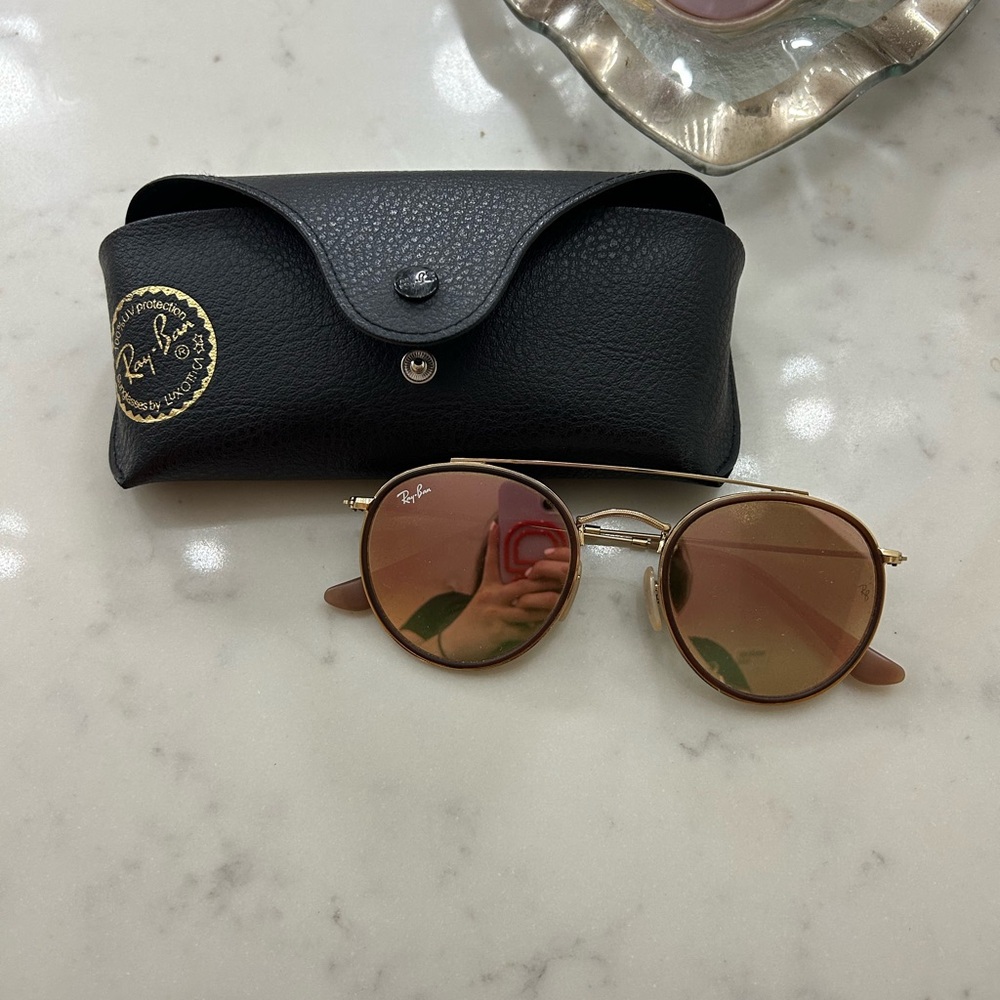 rose gold raybans